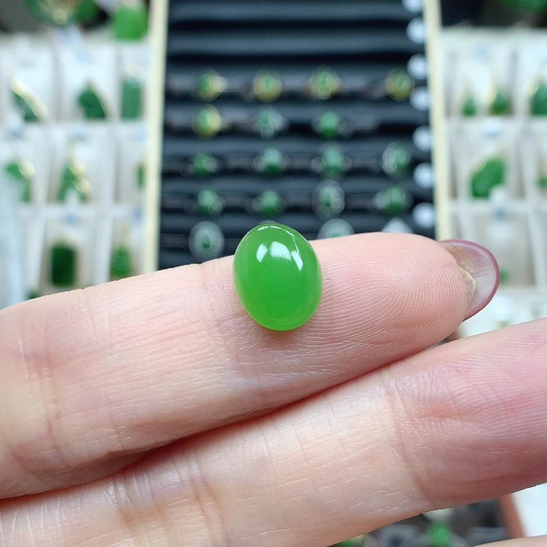 和田玉（碧玉）未镶嵌珠宝半成品10