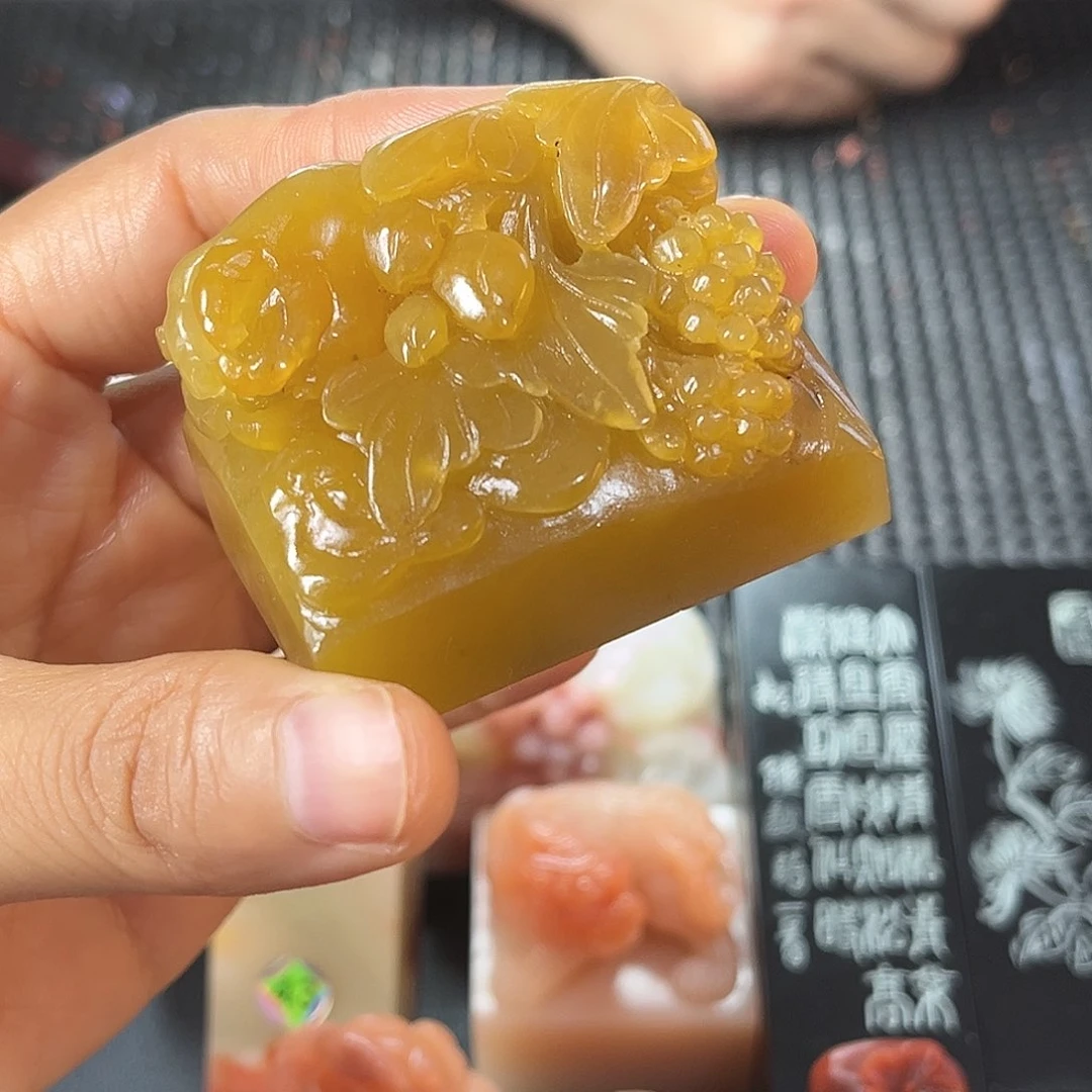 寿山石印石这个我都看出来有个
