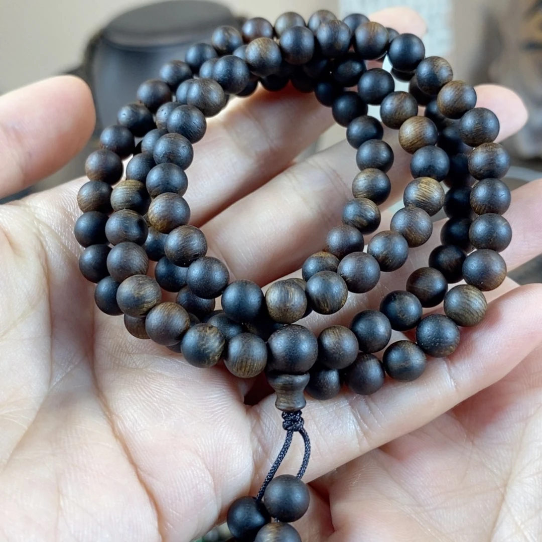 沉香手串兰*达拉干卡6mm多圈