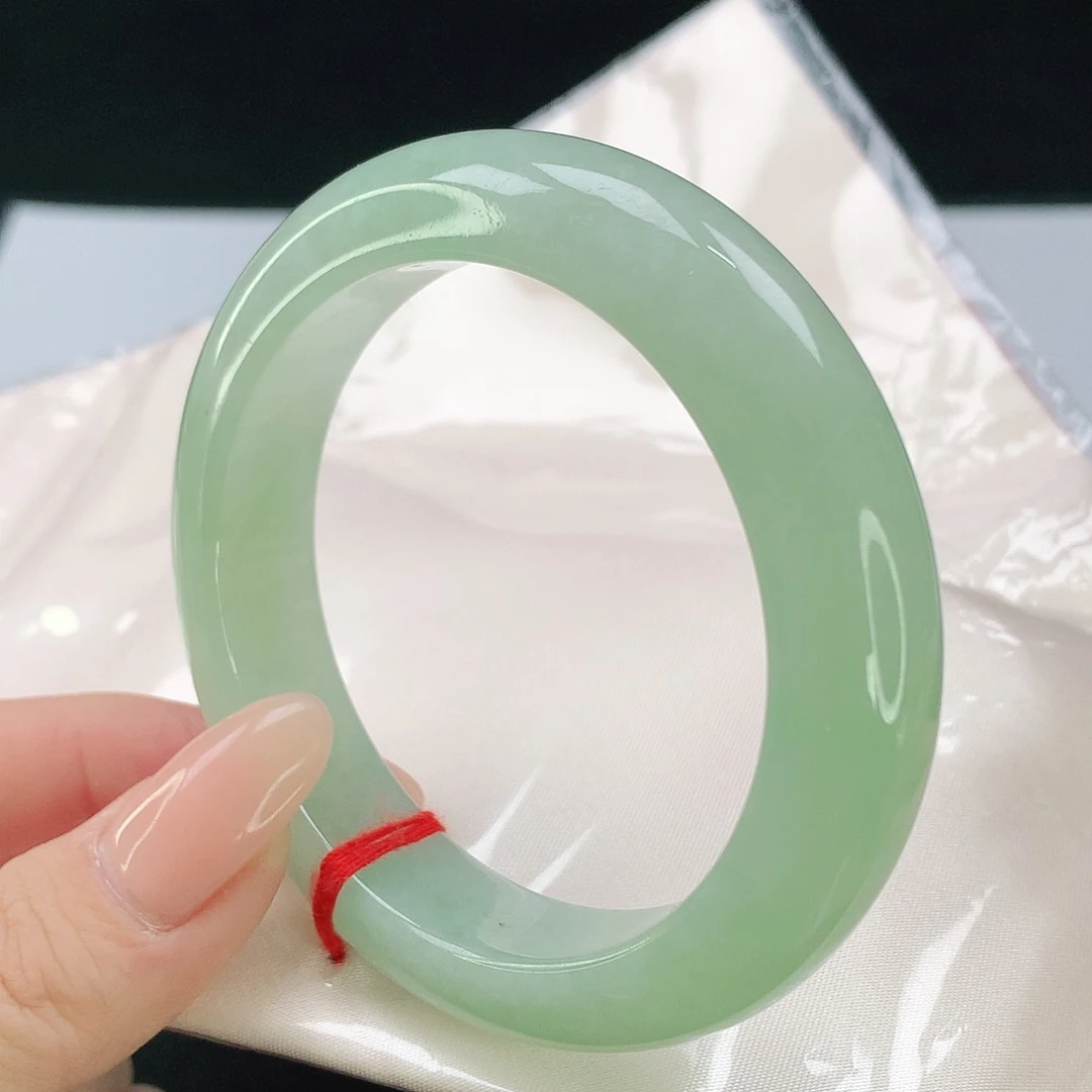 未镶嵌手镯翡翠838