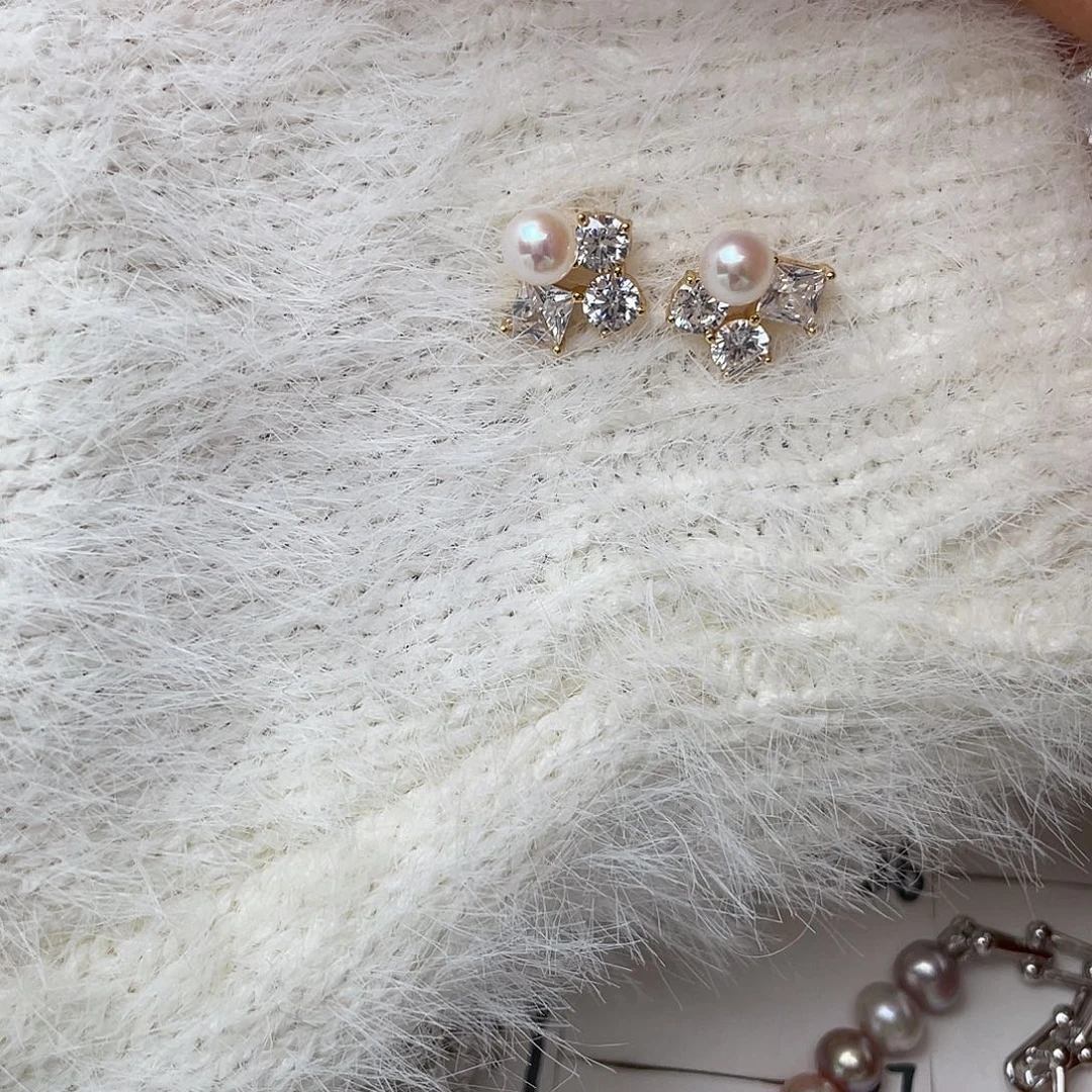 淡水珍珠银S925镶嵌耳饰