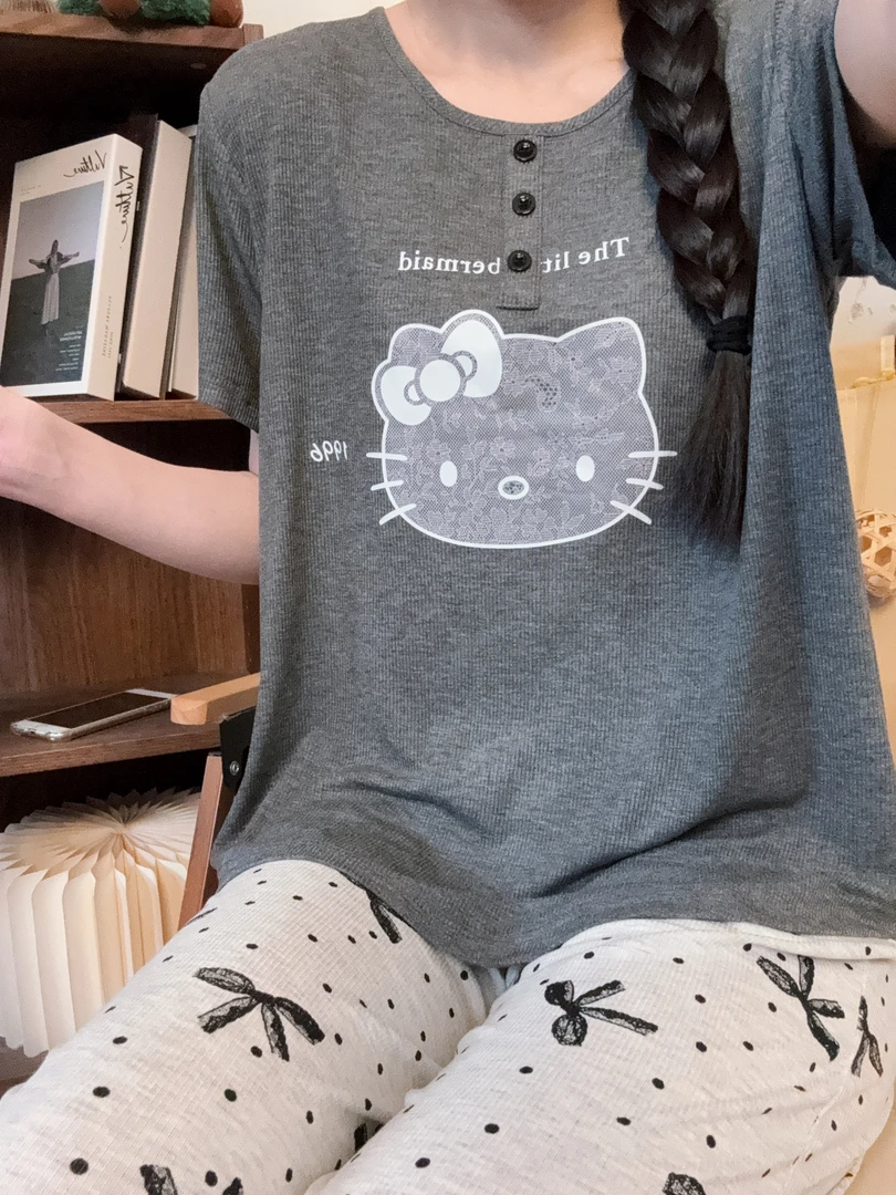 【蕾丝凯蒂猫】~新款短袖可外穿休闲时尚家居服套装~3114