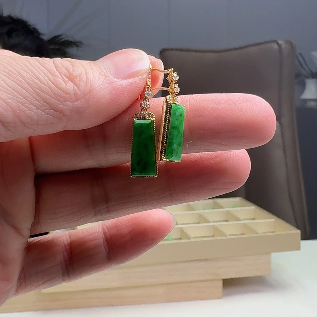 翡翠耳饰18K金镶嵌天然