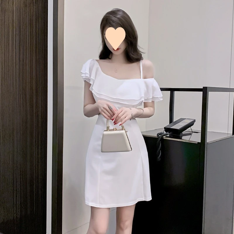 气质白色法式小众显瘦收腰修身晚礼服小礼服宴会裙薄款纯欲风荷叶