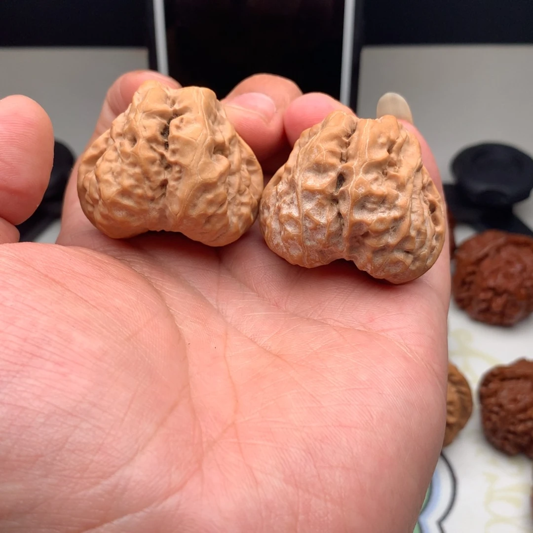 文玩核桃把件泽*三角蛙42