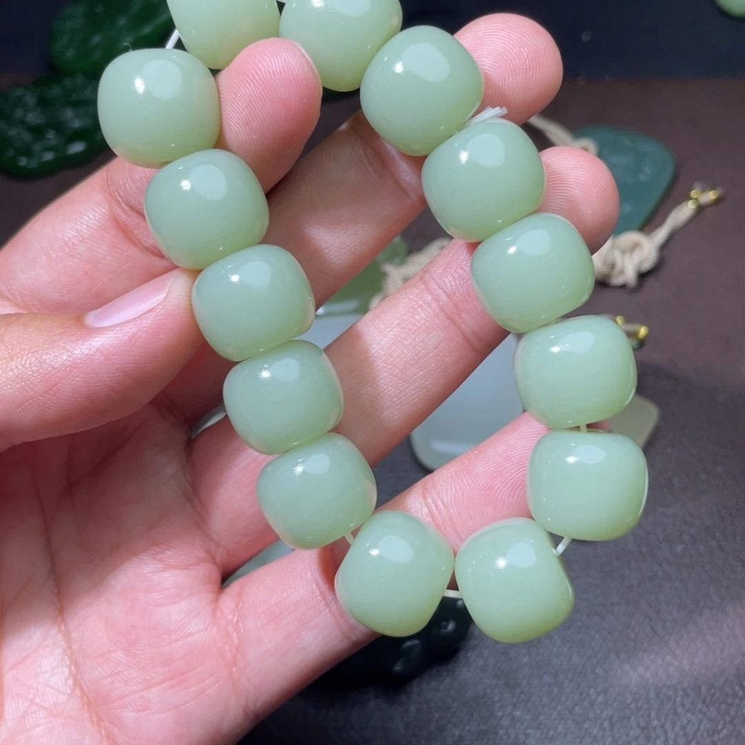 颈饰未镶嵌和田玉w****g