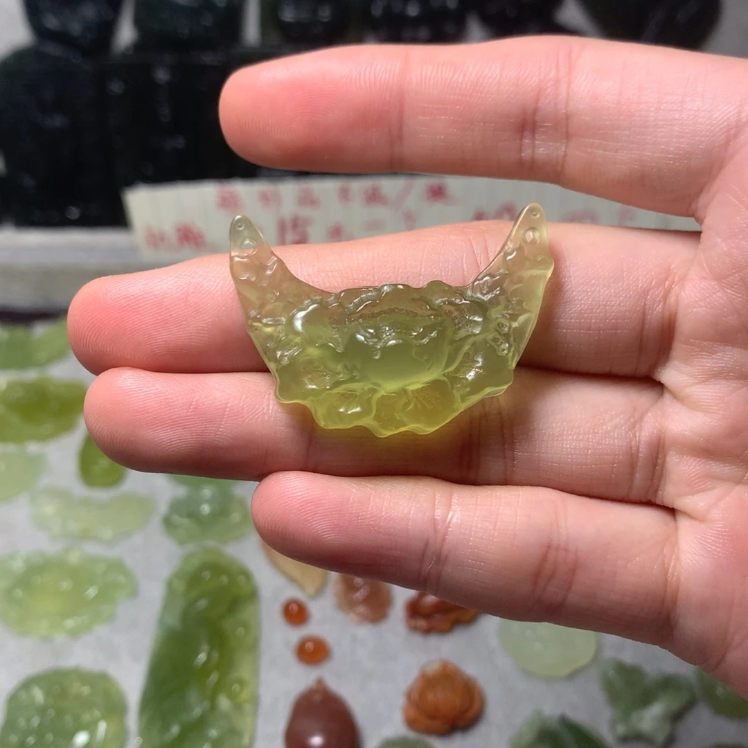 蛇纹石玉合金颈饰
