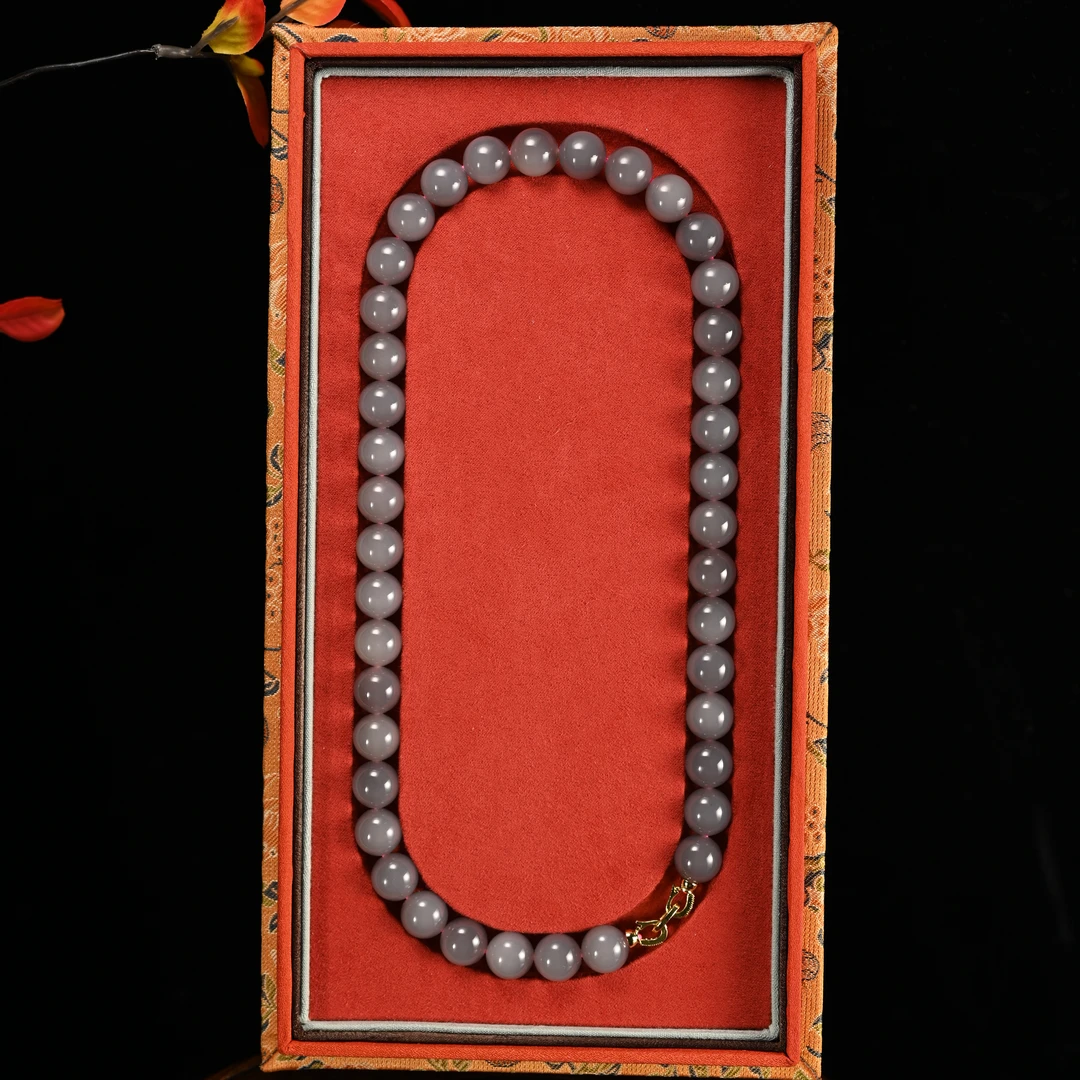 LOT8827 25YU109605和田玉烟紫手串/匡时