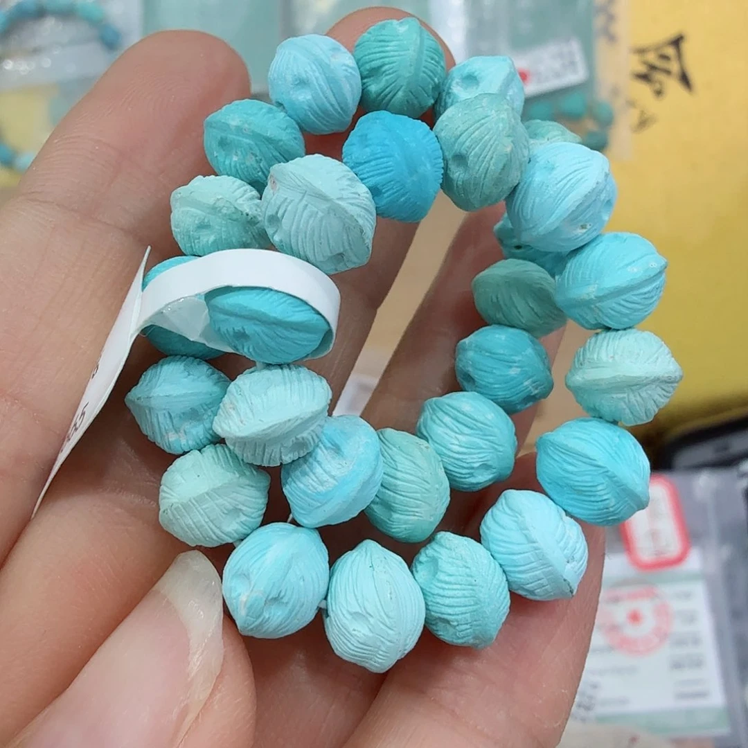 未镶嵌绿松石珠宝奇石