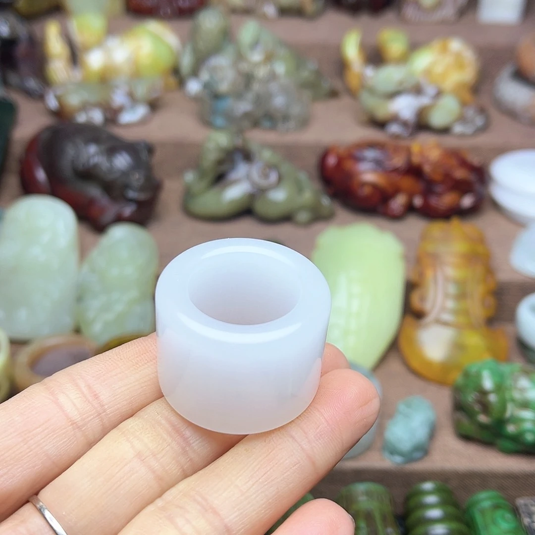 白玉菩提吊坠163。。