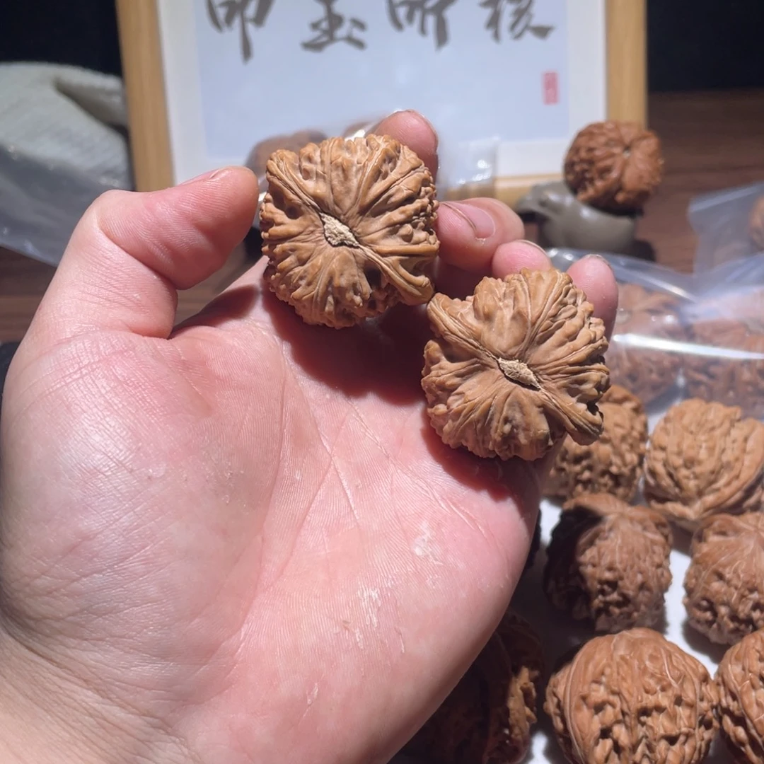 把件文玩核桃44全品闷白白狮子