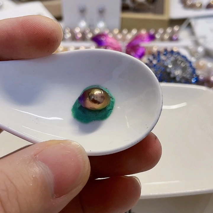 青***青淡水珍珠耳饰未镶嵌