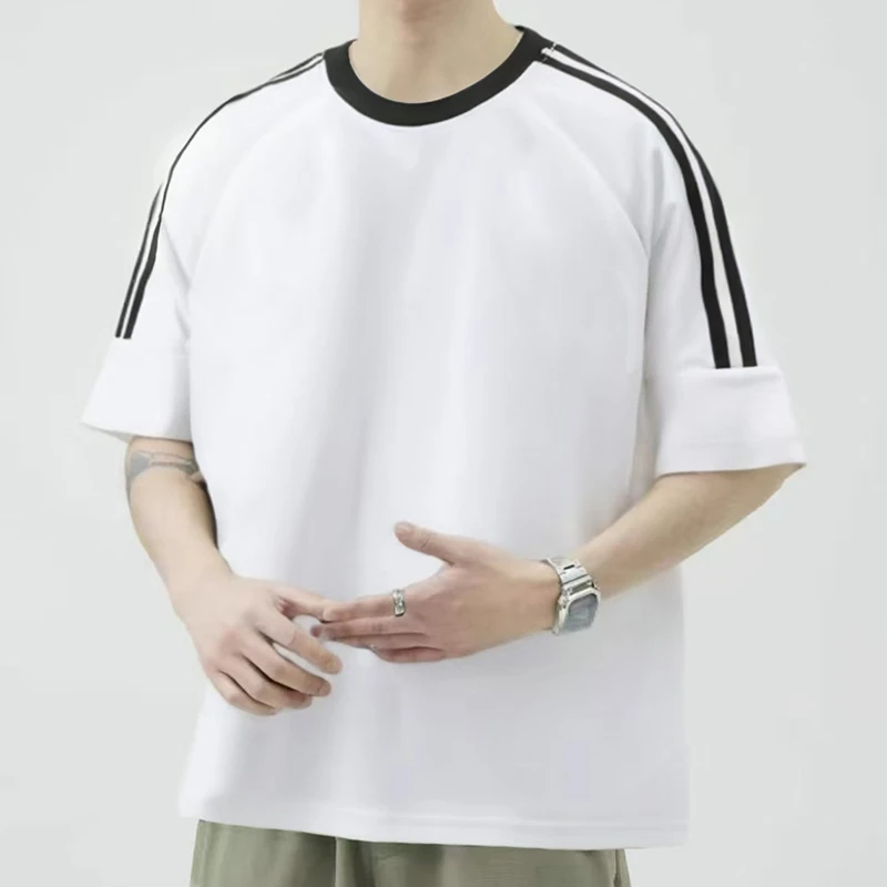 T恤夏季男士宽松休闲百搭透气圆领简约时尚