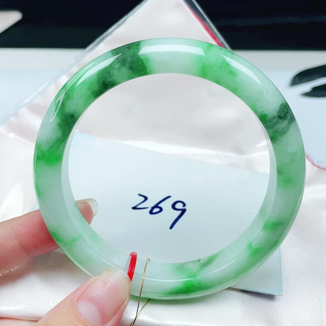 翡翠未镶嵌手镯正圈60.5