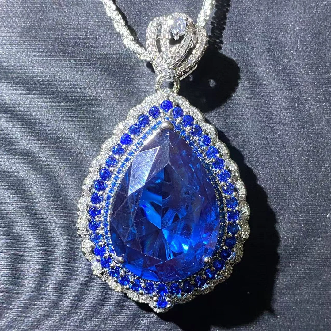 精选q74-典藏轻奢-重工豪华吊坠