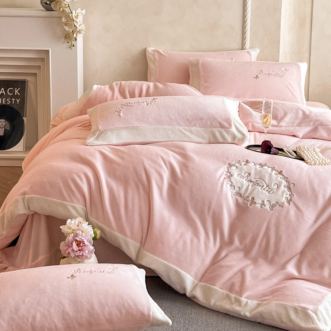 冬季牛奶珊瑚绒毛绒床上四件套加厚法兰绒刺绣被套床单床笠款床品