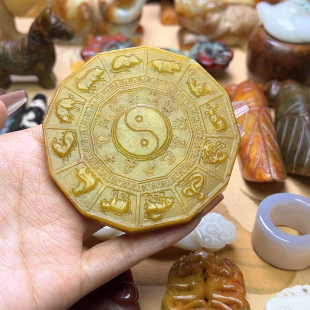 【闪购商品】蛇纹石玉颈饰未镶嵌
