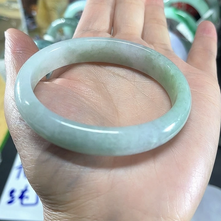 翡翠未镶嵌手镯纯天然缅甸翡翠手镯