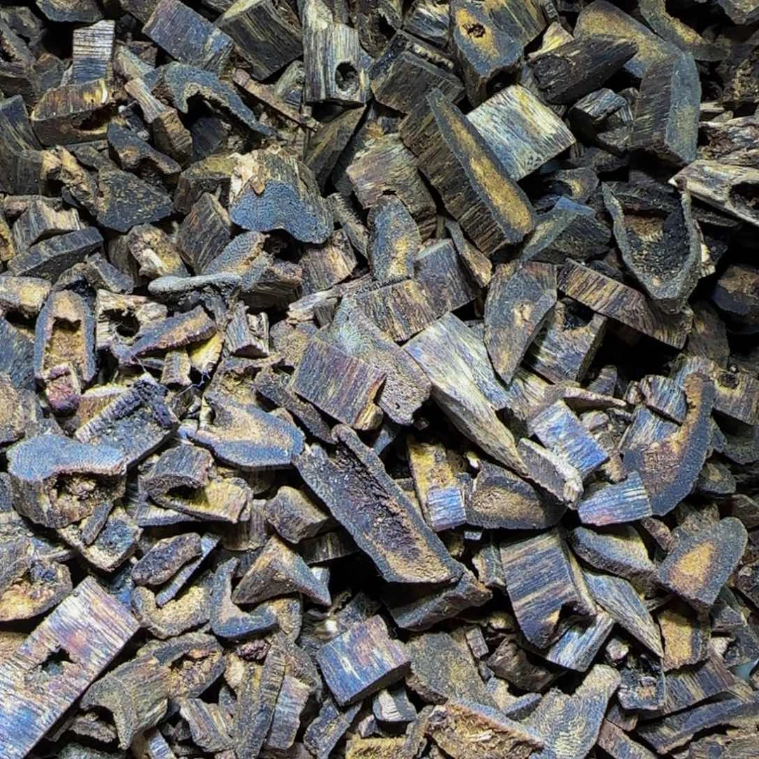 沉香手把件沉香奇楠陆河老料100克