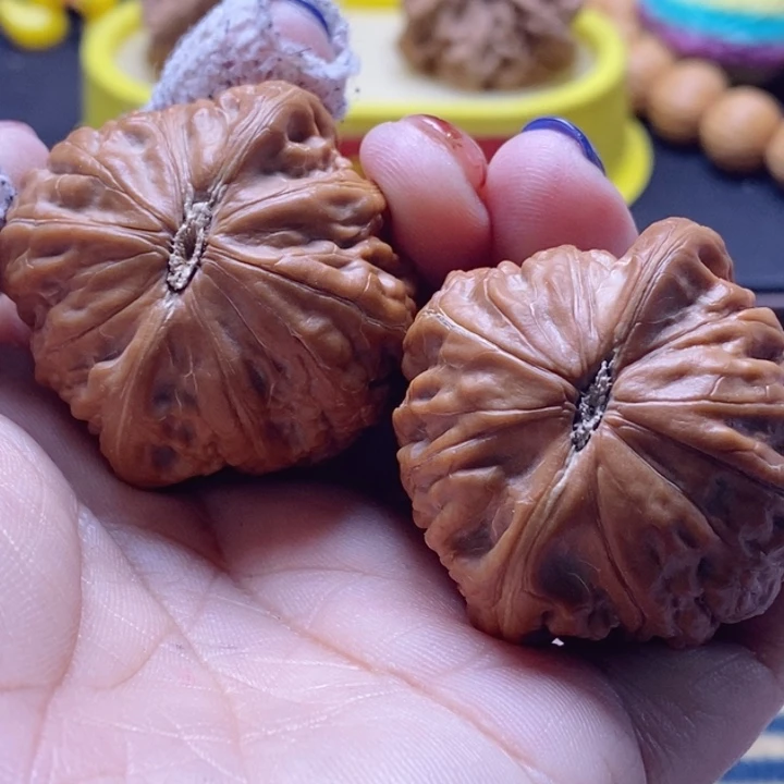 ****凣吊坠文玩核桃铁锤