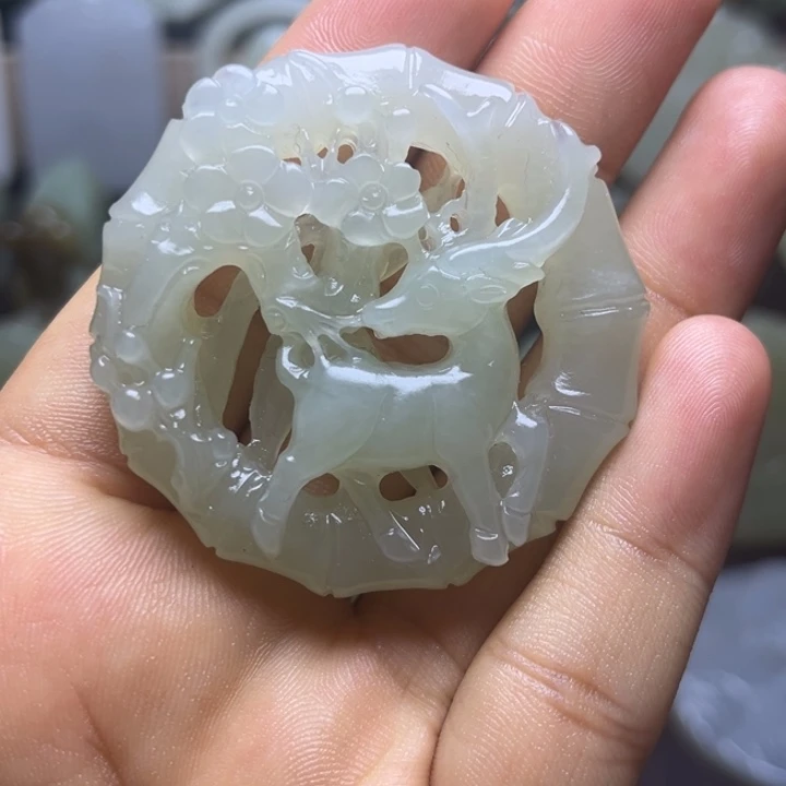 和田玉未镶嵌颈饰