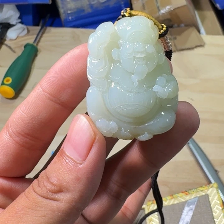 和田玉（糖玉）未镶嵌挂件