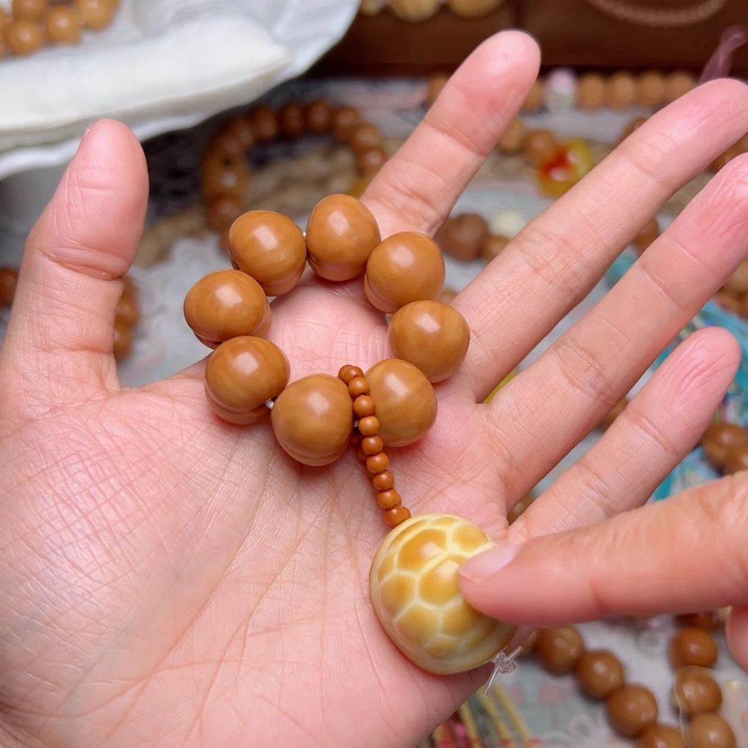 猴头核桃吊坠屁桃手捻