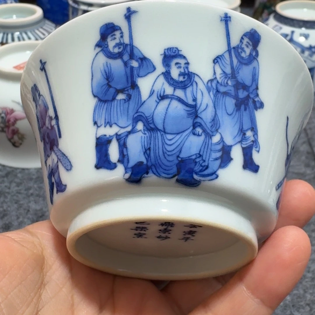 刘***鹏景德镇现代陶瓷杯