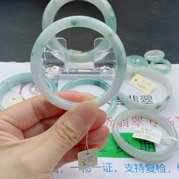 翡翠未镶嵌手镯小圆条手镯52-53圈口