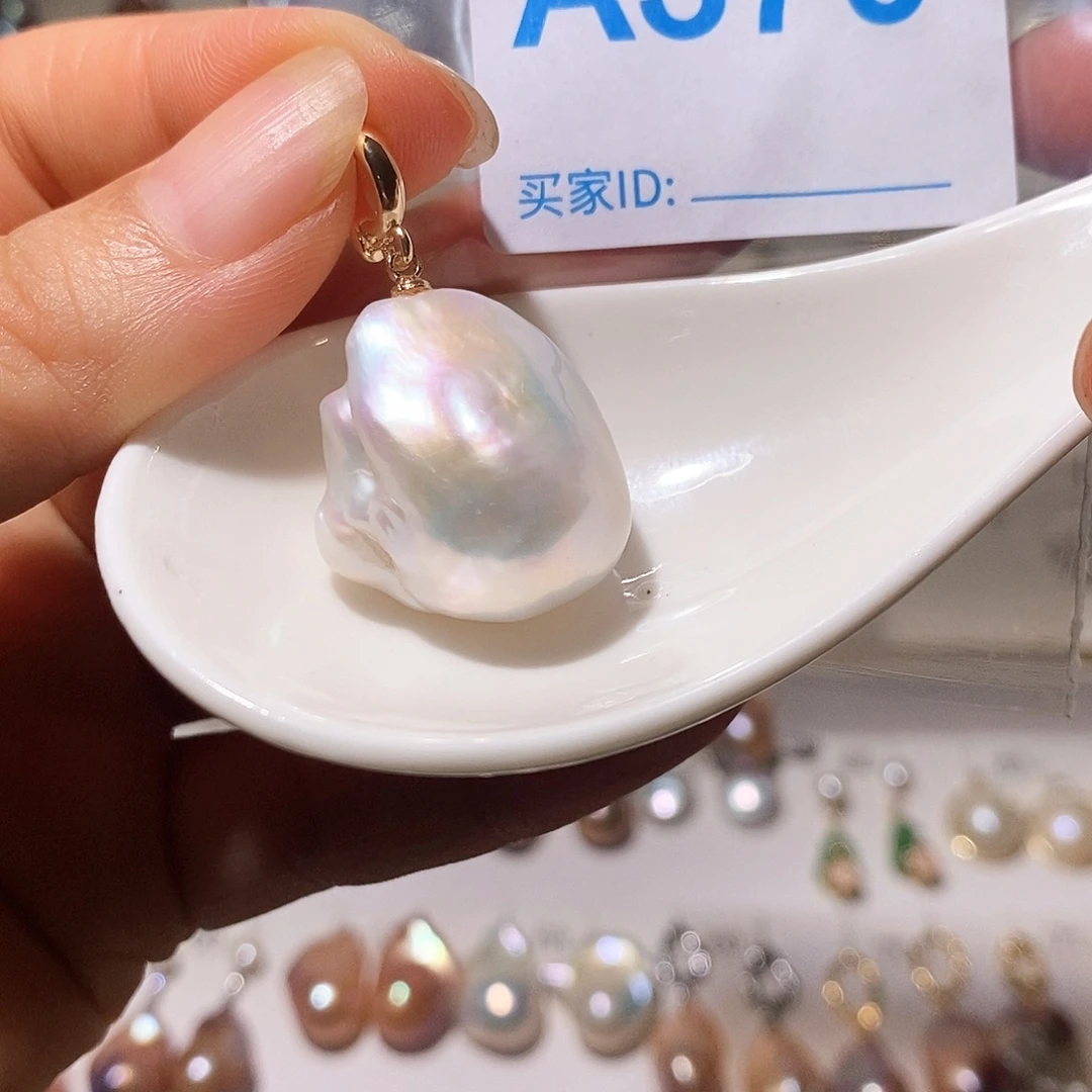 颈饰未镶嵌淡水珍珠
