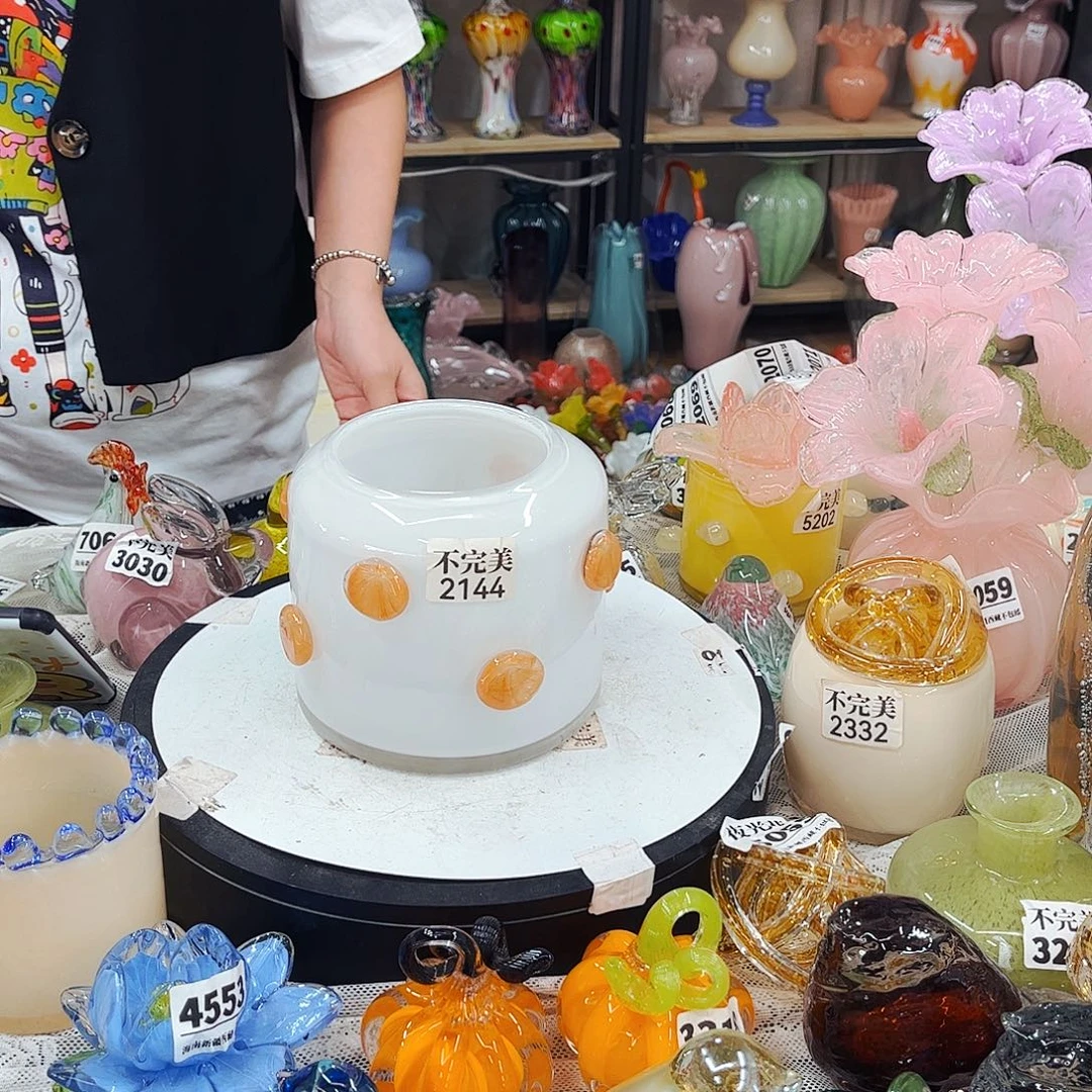 2144 家悦琉璃工艺品不完美