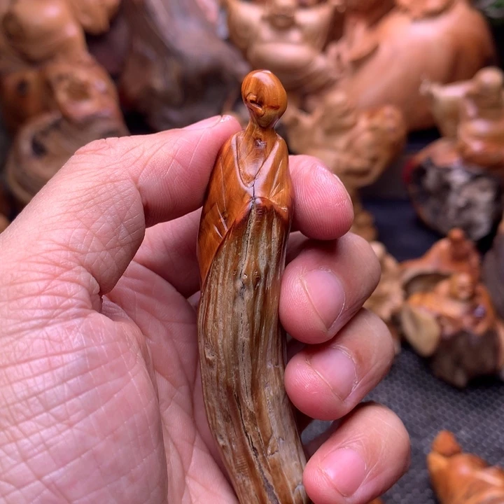 柏木（崖柏）崖柏陈化料手把件