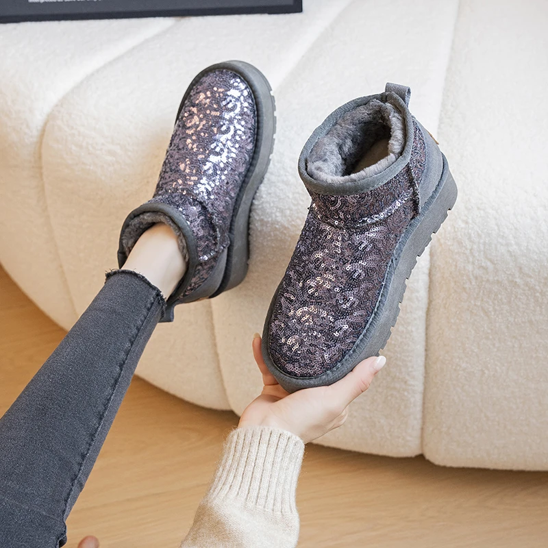 2025冬季厚底亮片防滑短靴9cm内增高雪地靴短筒保暖加绒休闲女鞋