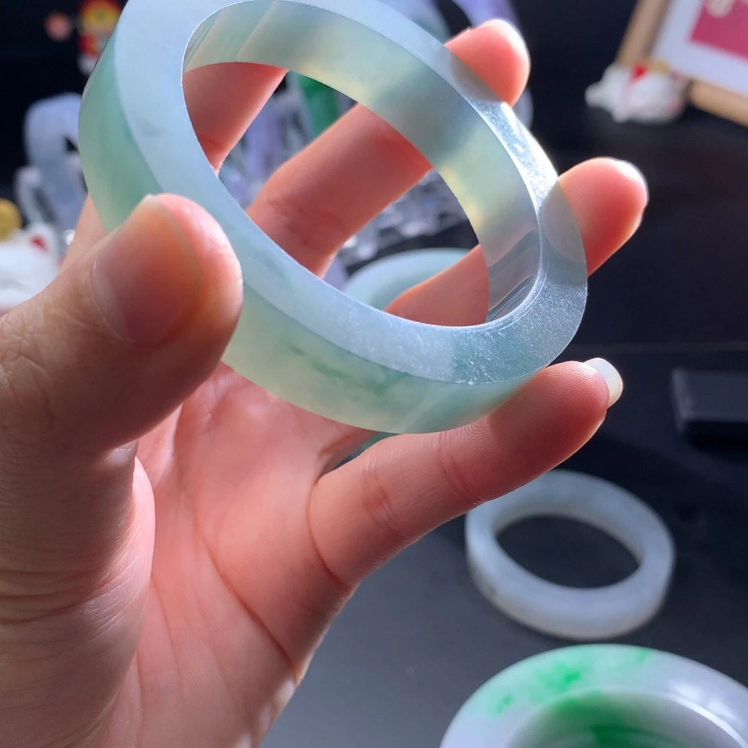 定制翡翠手镯未镶嵌