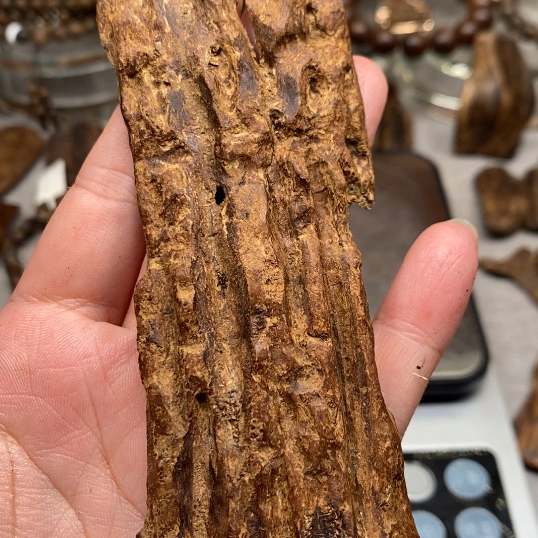 沉香沉香碎屑斯里兰卡九分12.58克