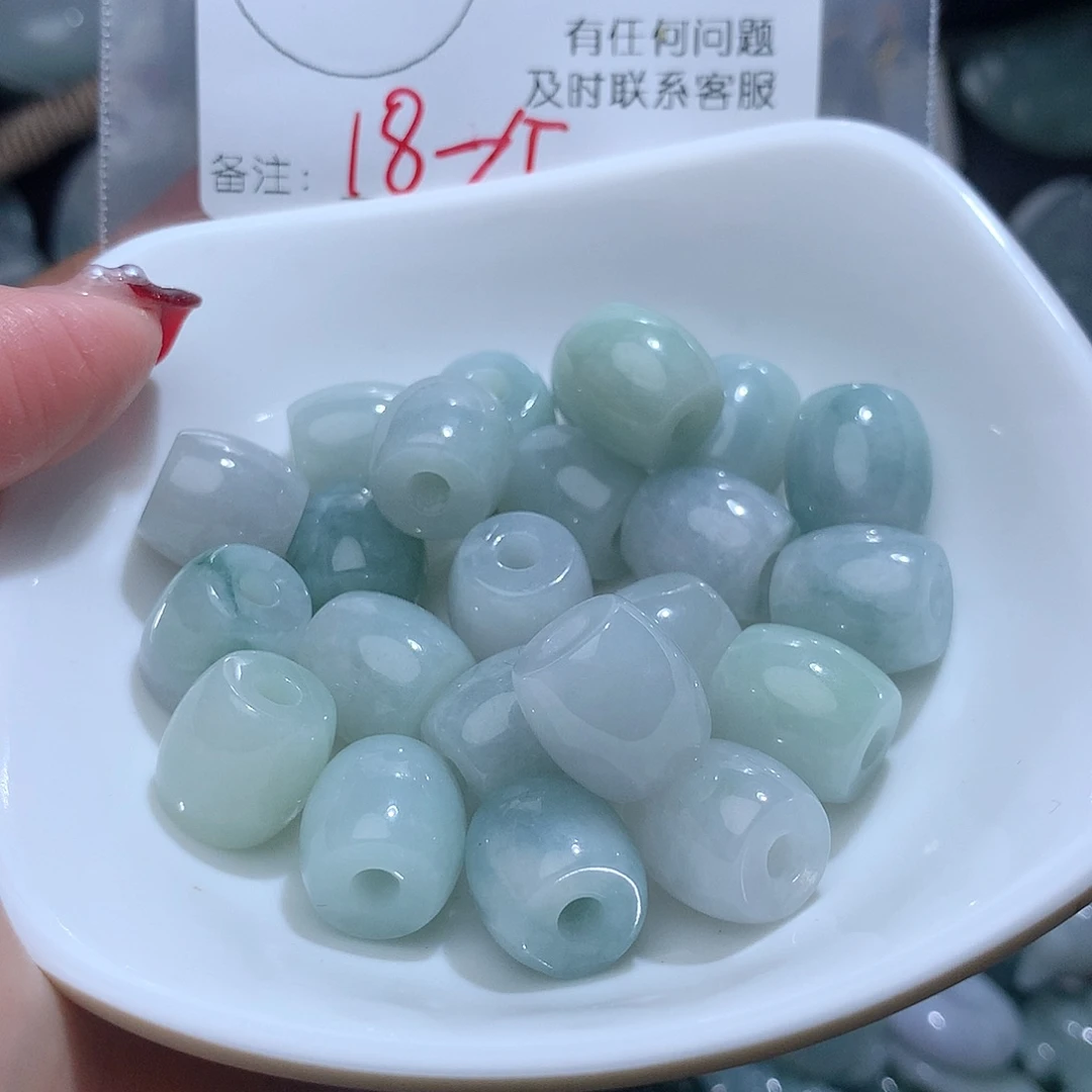 翡翠颈饰未镶嵌2306。