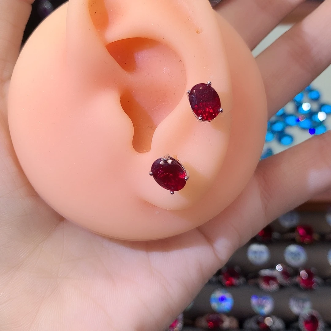 银S925镶嵌耳饰红宝石酒红白68