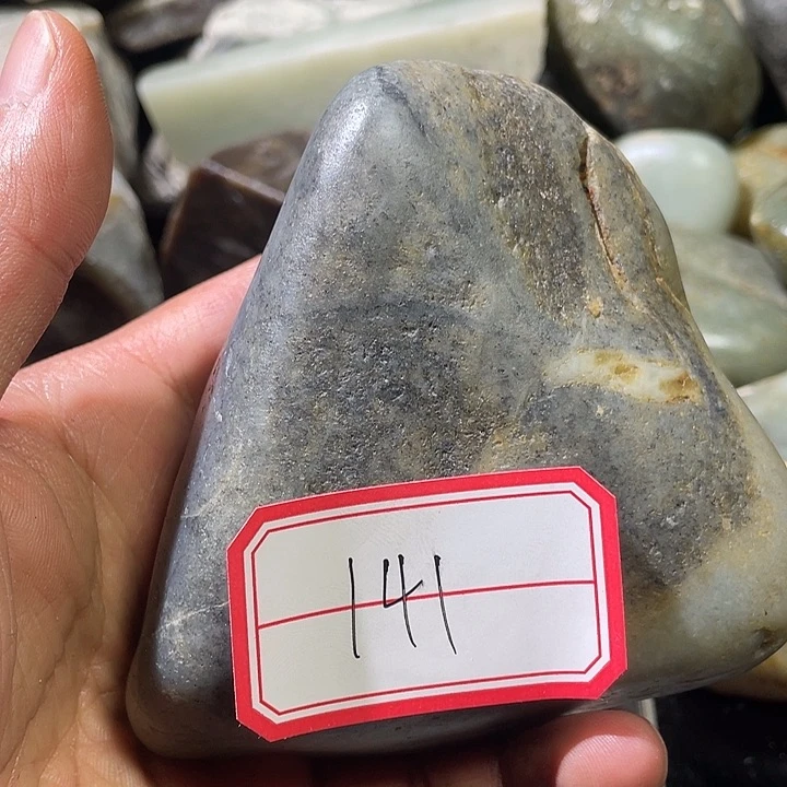 和田玉未镶嵌颈饰141