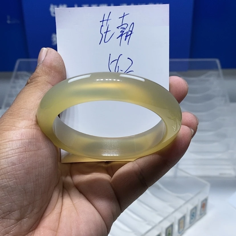 【闪购商品】手镯玛瑙/玉髓未镶嵌花**´