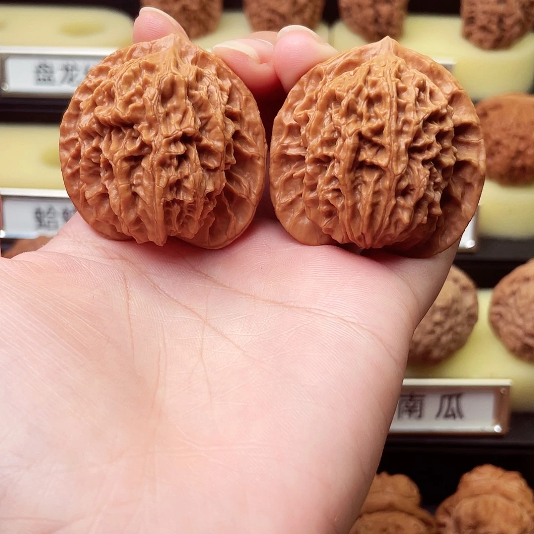 吊坠文玩核桃盘龙纹42尺