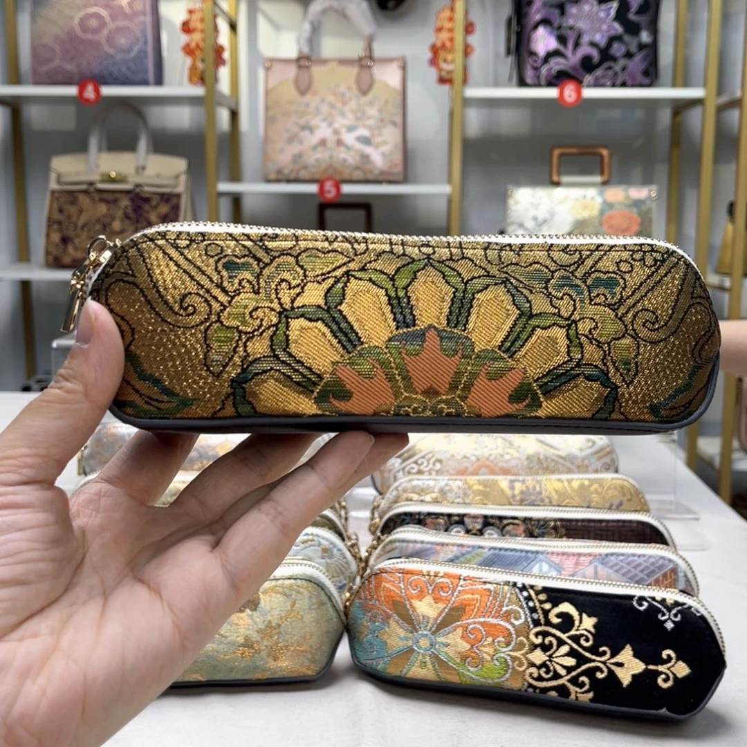 织绣随*直播间浮力大漏