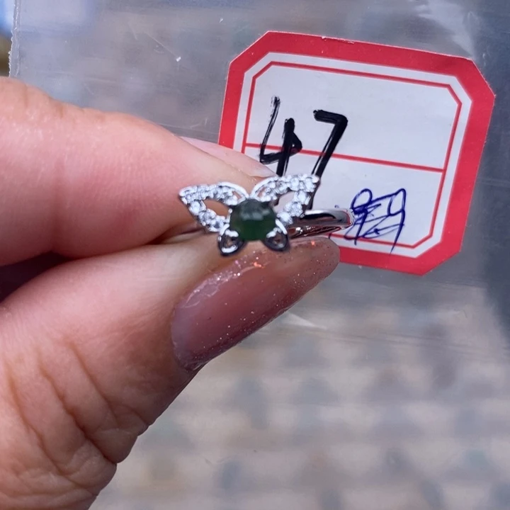 未镶嵌戒指翡翠缅甸