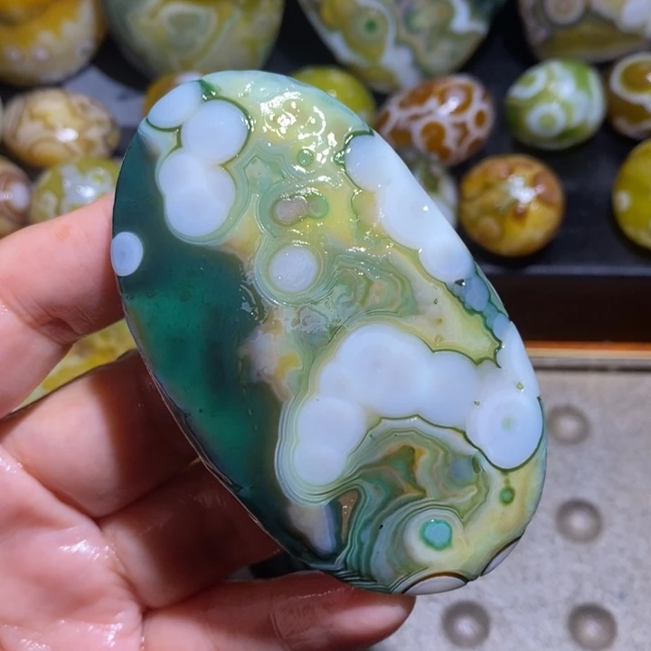 未镶嵌玛瑙/玉髓珠宝半成品165
