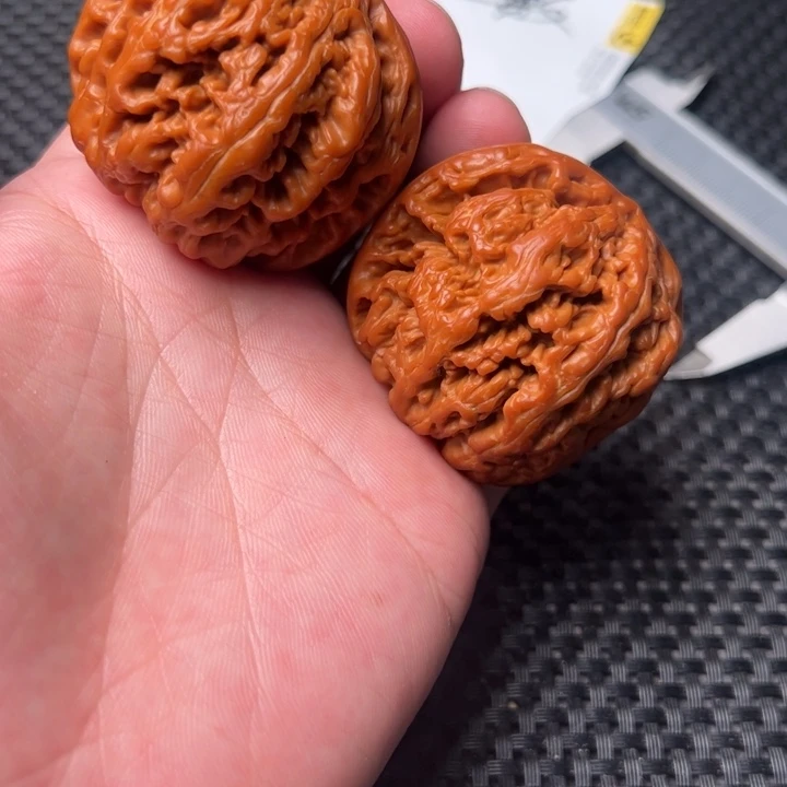 文玩核桃把件九*思后半夜也没什么