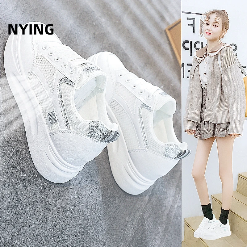 内小白鞋子女夏季薄款2025新款百搭厚底网鞋透气网面板鞋夏款