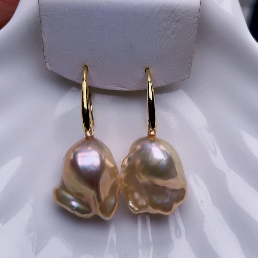 未镶嵌淡水珍珠耳饰u****7