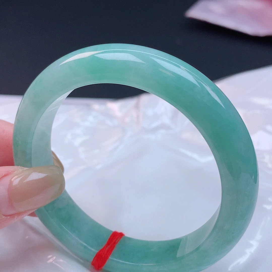 【闪购商品】未镶嵌手镯翡翠56