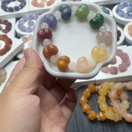 石英质玉（非洲翠）合金手串