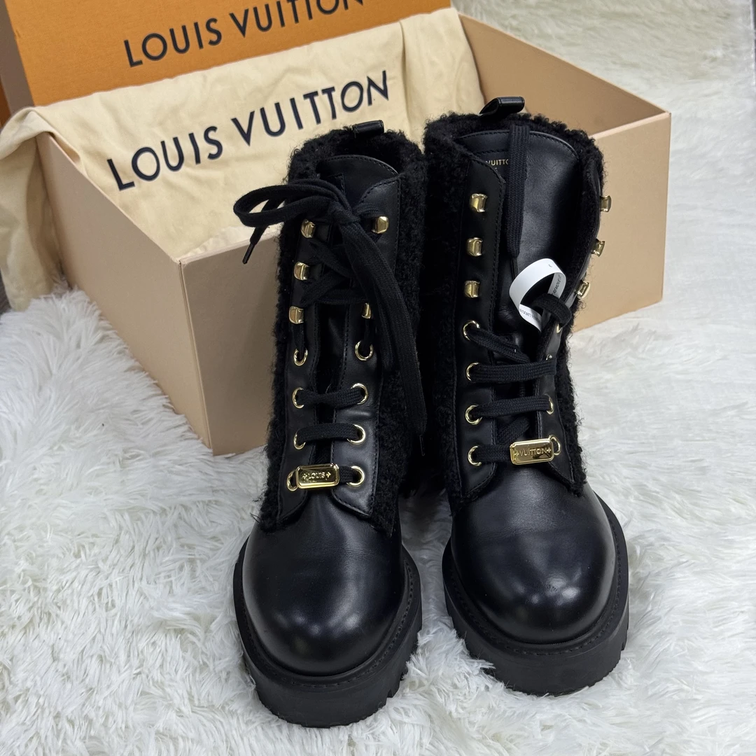 99新 LouisVuitton/路易威登 毛绒拼皮logo黑色短靴 /37码/FZ119