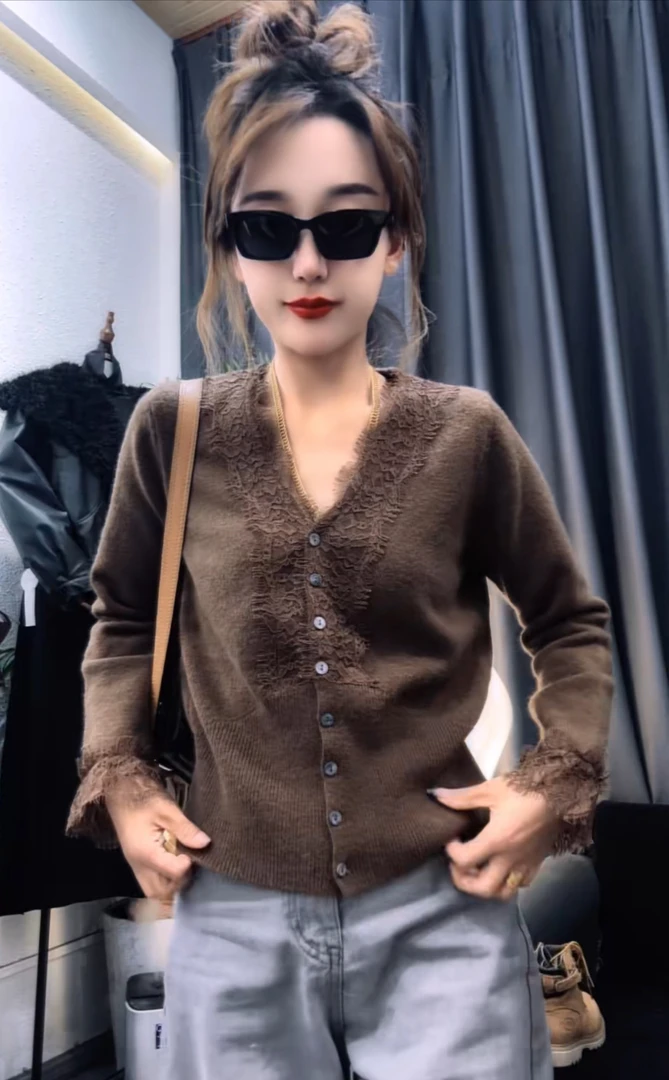 四个颜色 毛衣    气质长袖网红针织时尚百搭ins圆领气质长袖网红